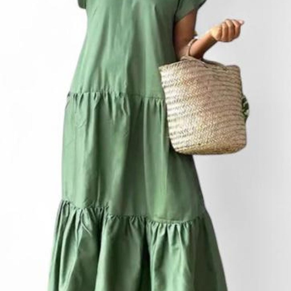 UOOZEE Women's Oversized A-Line Loose Pleated V-Neck Midi Dress